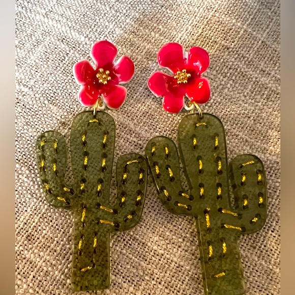 Betsey Johnson Jewelry - Betsey Johnson cactus earrings